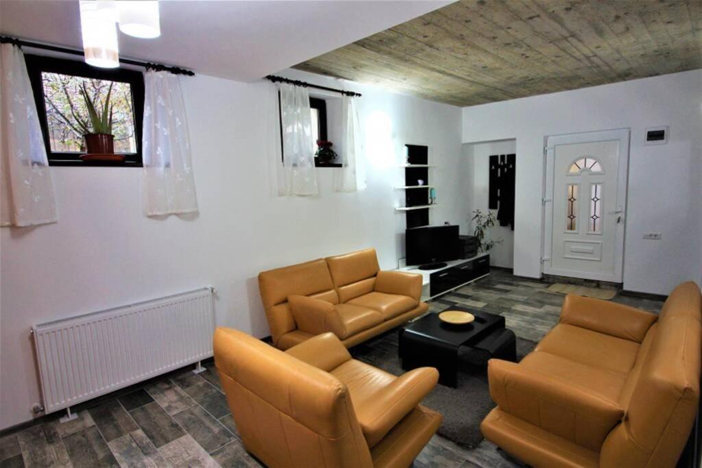 Maria*S Apartment! Cristian  Εξωτερικό φωτογραφία